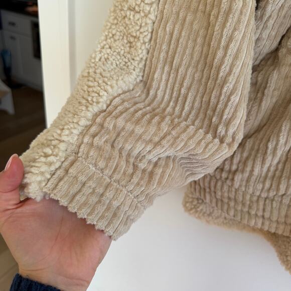 BLANKNYC Fuzzy Wuzzy Corduroy Sherpa Mix Trucker Jacket Cream M - Picture 9 of 10